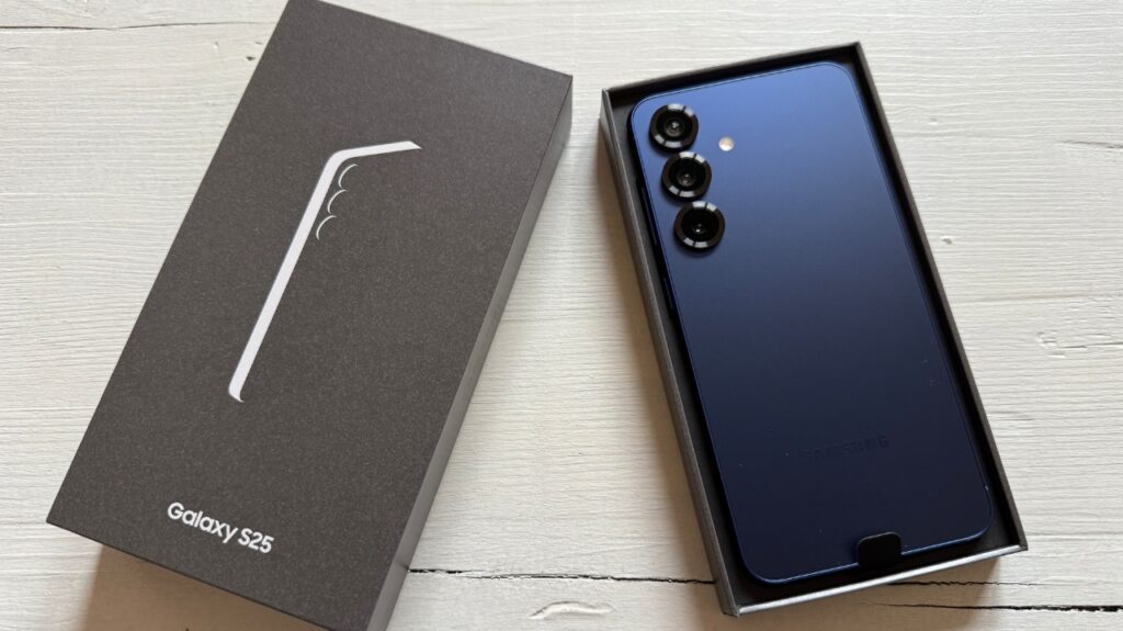 SAMSUNG Galaxy S25