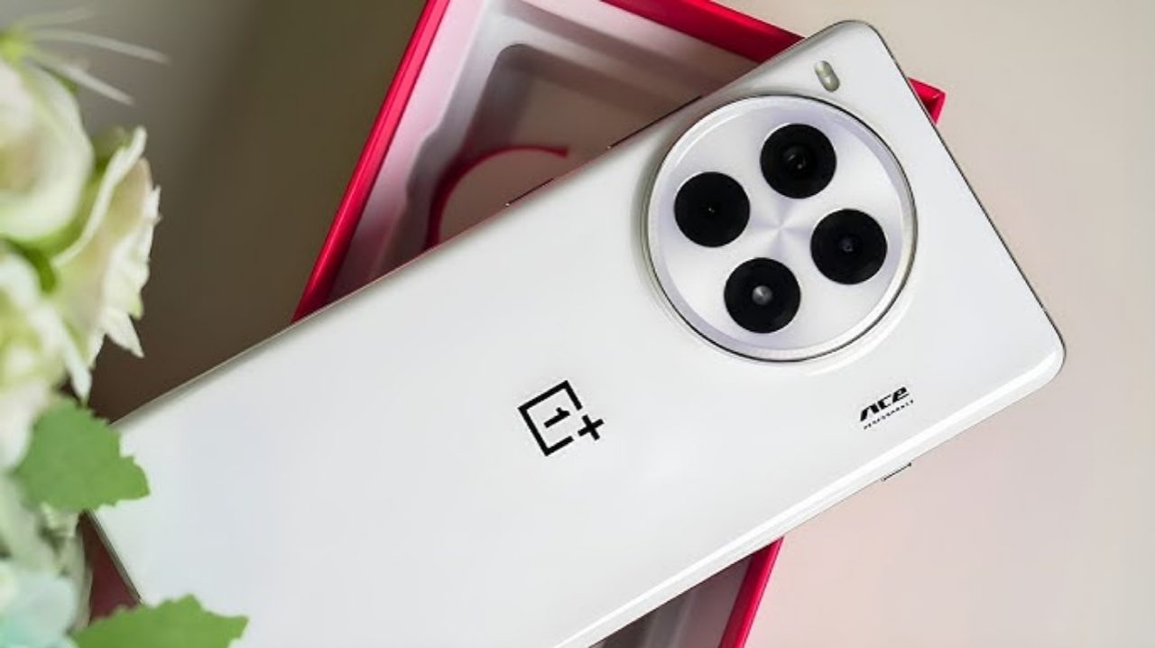 OnePlus Ace 3 Pro